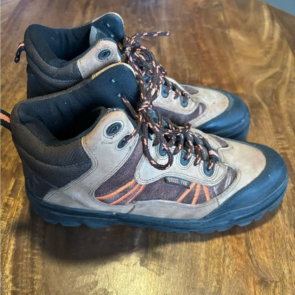 Brahma Men's Size 9 Wide Steel Toe Hiking/Work  Boots